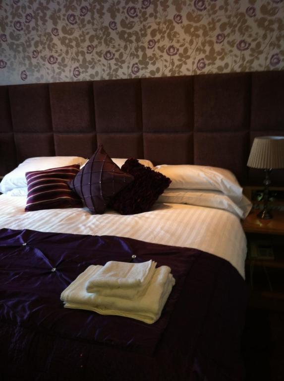 The Royal Hotel Cookstown Buitenkant foto